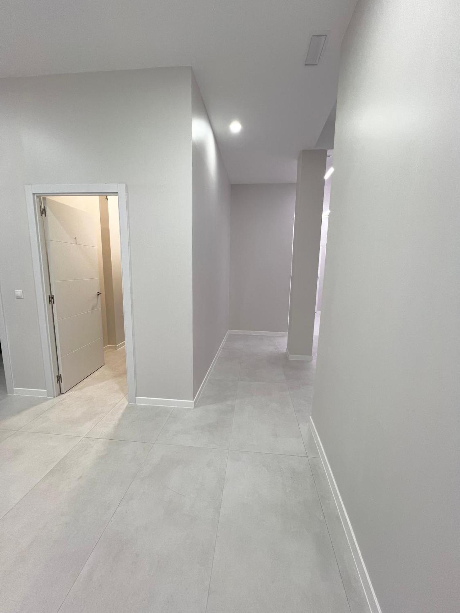 Hostel Oasis มาดริด ภายนอก รูปภาพ